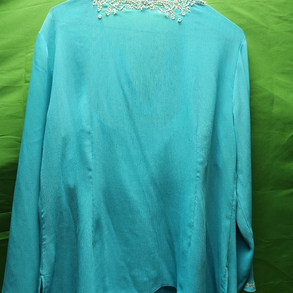 Peter Nygard top ,size 12 blue green color - Picture 4 of 4